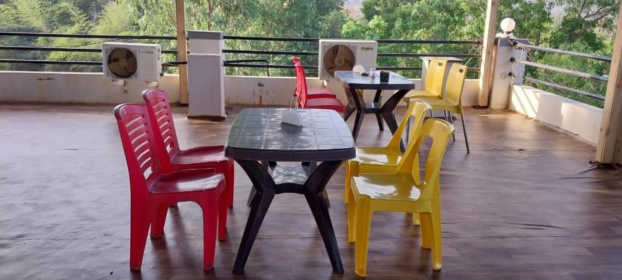 Karla Retreat Resort Lonavala Eksteriør bilde