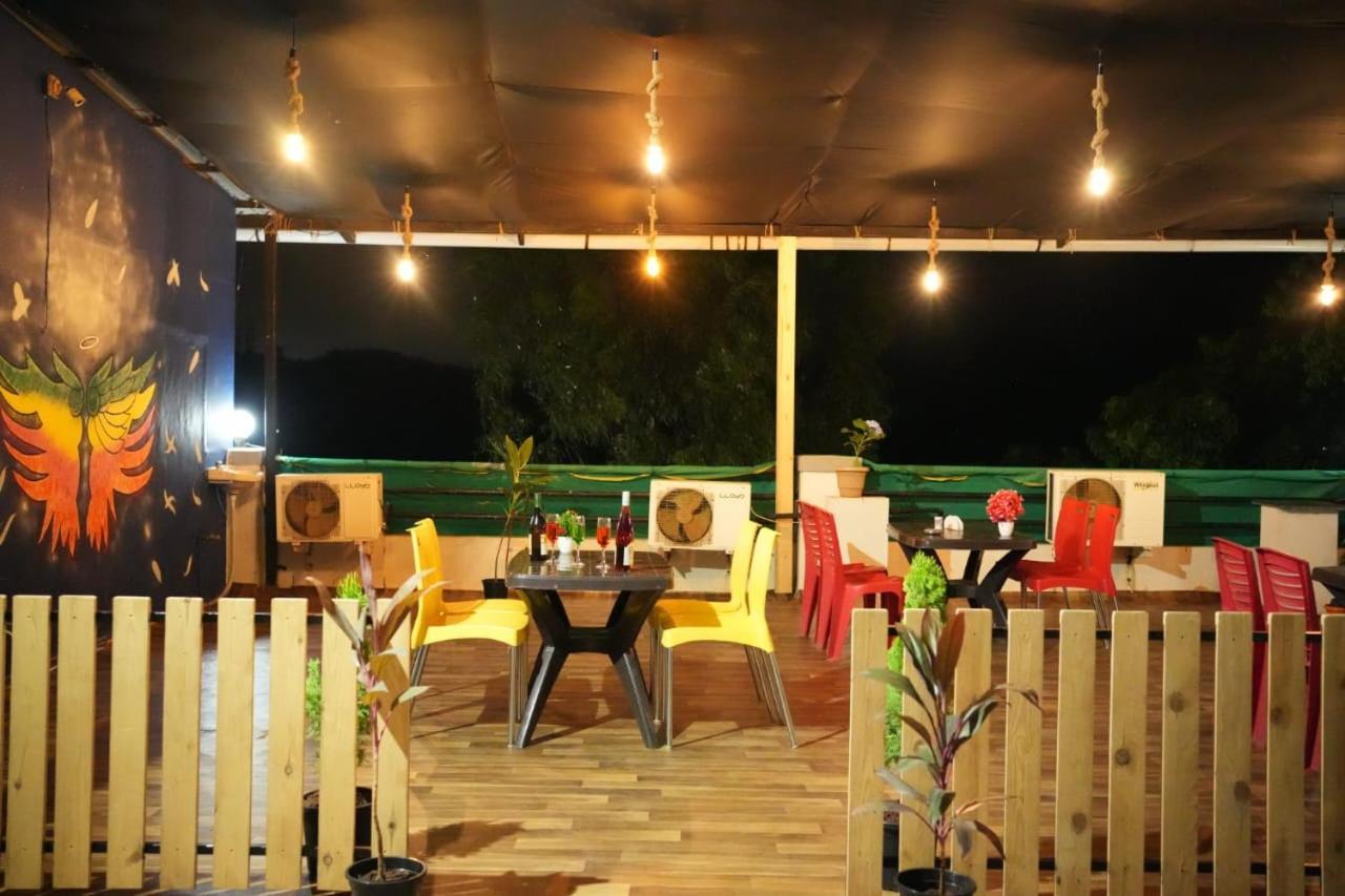 Karla Retreat Resort Lonavala Eksteriør bilde
